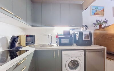 Accommodation:&nbsp;Sombrero 971.7