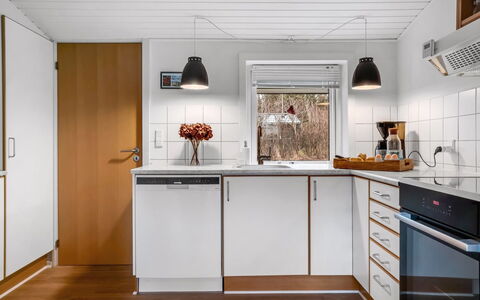 Birla - 900M from the Sea: Wood, Home, Porch, Deck, Hardwood, Roof, Wood Stain, Wood Flooring, Eco Hotel