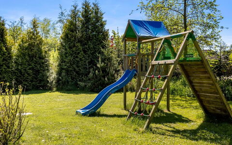 Srebrenka - 900M from the Sea: Estate, Shade, Driveway, Farmhouse