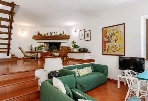 Casa Iume: Interior Design, Furniture, Flooring, Floor, Wood, Room, Couch, Ceiling, Living Room, Table