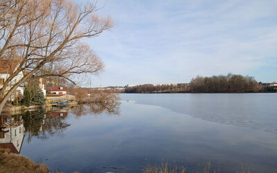 Jindrichuv Hradec 100: Water Resources, Water, Body Of Water, Waterway, Branch, Bank, Natural Landscape, Watercourse, Channel, Reflection