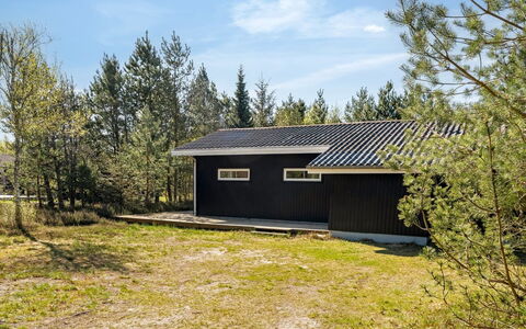 Anline - from the Sea: Thatching, Cottage, House, Roof, Home, Farmhouse, Hut, Estate, Village