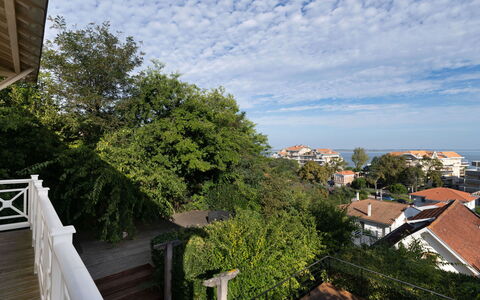 Miarka: Balcony, Shade, Fence, Handrail, Porch, Eco Hotel, Baluster