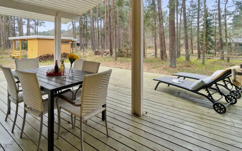 Eick - 800M from the Sea: Apartment, Condominium, Estate, Balcony, Villa, Hotel