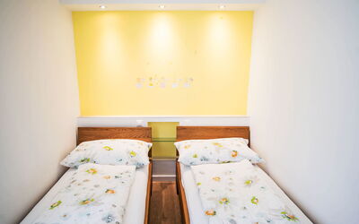 Accommodation:&nbsp;Cristal 649.11