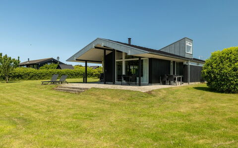 Erlinda - 600M from the Sea: Estate, Shade, Driveway, Farmhouse