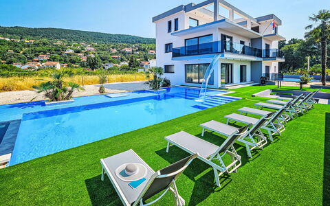 Noel: Blue, Chair, Outdoor Furniture, Design, Shade, Outdoor Table, Eco Hotel, Patio, Houseplant, Daylighting