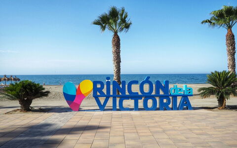 Acosta Beachfront: Recreation, Leisure, Beach, Fun, Vacation, Coast, Tropics, Caribbean