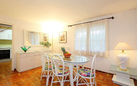 Puig Dels Daus: Room, Property, Furniture, Interior Design, Floor, Building, Dining Room, House, Table, Real Estate