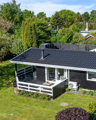 Bjart - 150M from the Sea