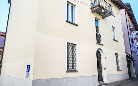 White Locarno Apt.1: Wall, Door, Composite Material, Paint, Balcony, Iron, Plaster, Daylighting, Home Door