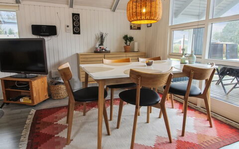 Rosalie - 29Km from the Sea: Estate, Shade, Driveway, Farmhouse