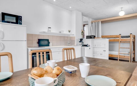 Jantje - 200M from the Sea: Wood, Home, Porch, Deck, Hardwood, Roof, Wood Stain, Wood Flooring, Eco Hotel