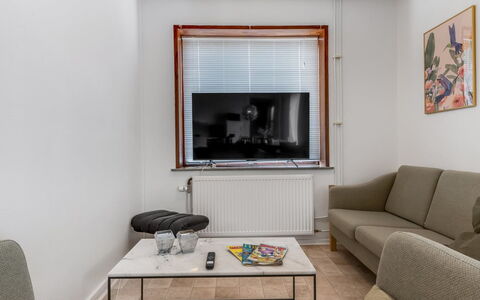 Jantje - 200M from the Sea: Wood, Home, Porch, Deck, Hardwood, Roof, Wood Stain, Wood Flooring, Eco Hotel