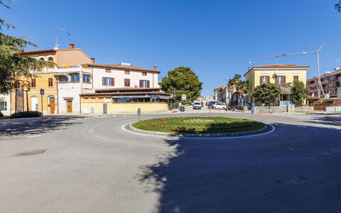 Poreč Center Sea: Sky, Road Surface, Road, Street, Asphalt, Town, Public Space, Neighbourhood, Residential Area, Human Settlement