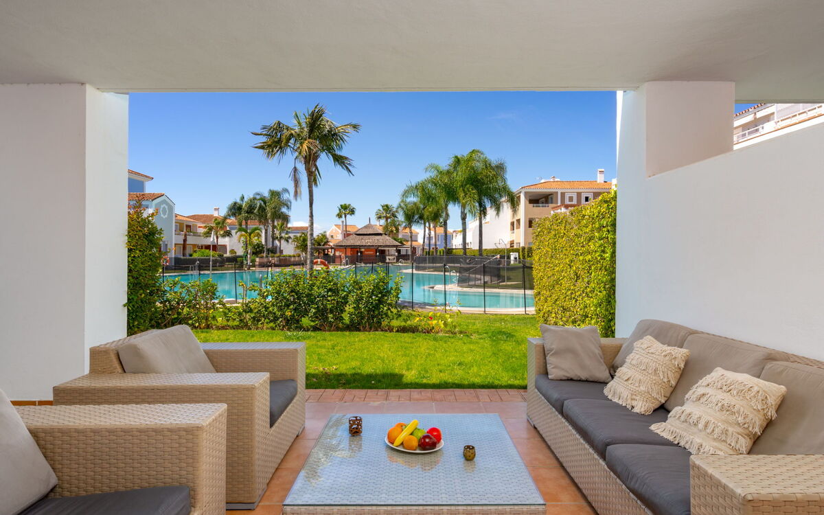 Accommodation:&nbsp;Cortijo del Mar Gardens 647.15