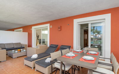 Accommodation:&nbsp;Cortijo del Mar Gardens 647.15