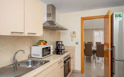 Accommodation:&nbsp;Cortijo del Mar 647.16