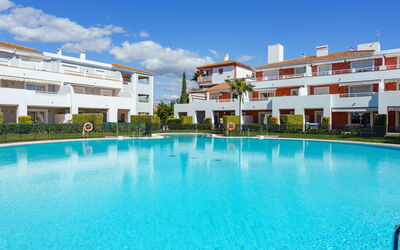 Accommodation:&nbsp;Cortijo del Mar 647.23