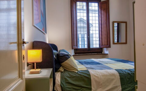 Duomo Apartament: Watercraft, Boat, Apartment, Marina, Outdoor Furniture, Shade, Boats And Boating--Equipment And Supplies, Balcony, Resort, Dock
