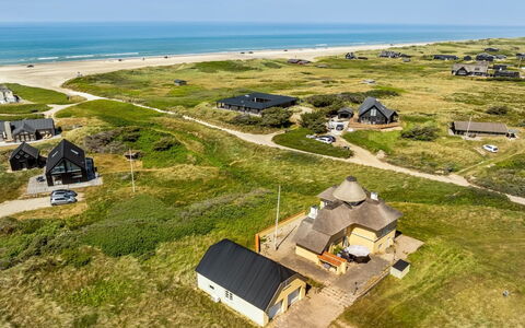 Amina - 200M from the Sea: Wood, Home, Porch, Deck, Hardwood, Roof, Wood Stain, Wood Flooring, Eco Hotel
