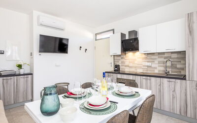 Accommodation:&nbsp;Borgo Il Vallin delle Conche 310.5