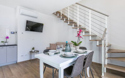 Accommodation:&nbsp;Borgo Il Vallin delle Conche 310.2