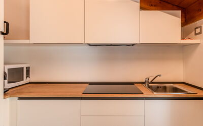 Accommodation:&nbsp;Dema 609.2