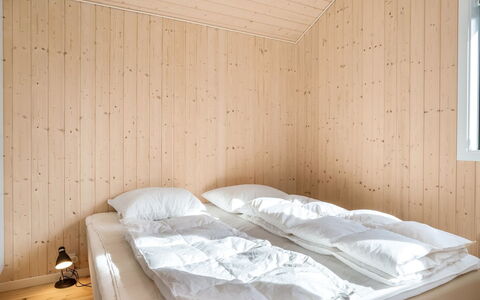 Angelie - from the Sea: Wood, Bedroom, Interior Design, Floor, Ceiling, Flooring, Bed, Bed Sheet, Room, Bedding