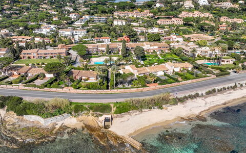Accommodation:&nbsp;El Cantarello 194.3