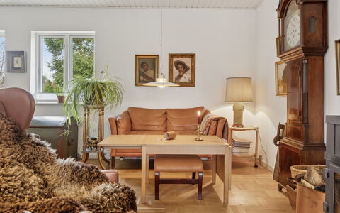 Jenvold - 950M from the Sea: Apartment, Condominium, Estate, Balcony, Villa, Hotel