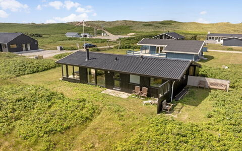 Waghn - 250M from the Sea: 