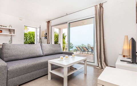 Mon Coeur: Furniture, Flooring, Home, Floor, Chair, Shade, Apartment, Outdoor Furniture, Houseplant, Kitchen & Dining Room Table