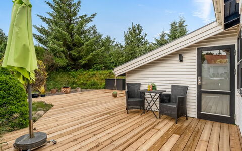 Annemone - 900M from the Sea: Wood Flooring, Wood, Hardwood, Plank, Deck, Wood Stain, Home, Porch, Siding, Outdoor Furniture