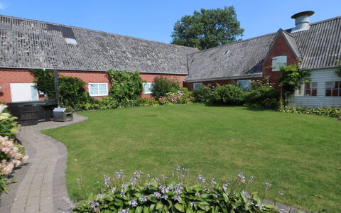 Brigitte - 1.3Km to the Fjord: Cottage, Shed, Hut, Farmhouse, Prairie, Shack, Barn, Log Cabin, Garden Buildings