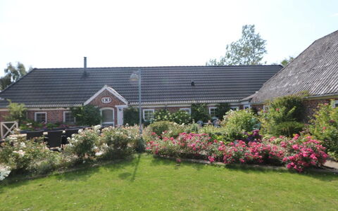 Brigitte - 1.3Km to the Fjord: Cottage, Shed, Hut, Farmhouse, Prairie, Shack, Barn, Log Cabin, Garden Buildings