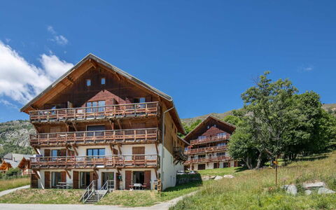 Les Chamois: Mountain Range, Valley, Balcony, Mountain Village, Alps, Log Cabin