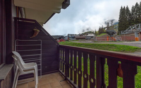Morillon 631: Home, Hill Station, Balcony, Valley, Mountain Village