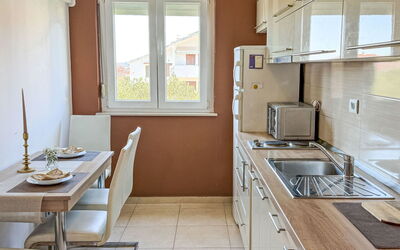 Accommodation:&nbsp;Nino 223.1