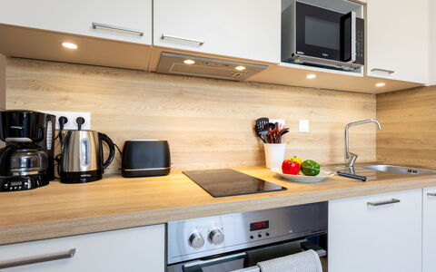 Racines: Kitchen Appliance, Countertop, Kitchen, Cabinetry, Home Appliance, Major Appliance, Furniture, Interior Design, Small Appliance, Tableware