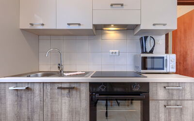 Accommodation:&nbsp;Zoki 2 221.2
