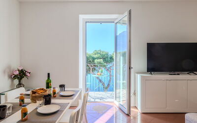 Accommodation:&nbsp;Alborella 661.3