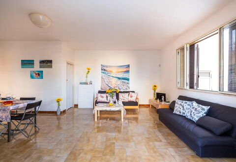 Casa Perla, Ac, Wifi, Porto Cesareo: Furniture, Flooring, Couch, Floor, Interior Design, Wood, Living Room, Ceiling, Room, Apartment