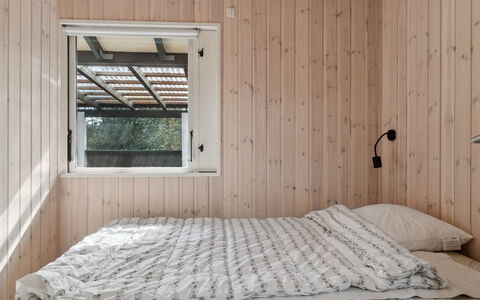 Ahti - 340M from the Sea: Wall, Wood, Bedroom, Interior Design, Floor, Ceiling, Bed, Hardwood, Room, Plank