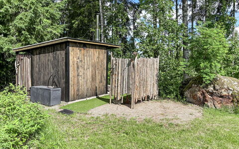 Kiviranta: Wood, Land Lot, Trunk, Backyard, Shed, Garden Buildings, Garden, Woodland, Hardwood, Shack