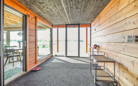 Villa Rantakoivikko: Wood, Cottage, Home, Log Cabin, Lumber, Siding, Hardwood, Natural Material, Garden Buildings, Hut