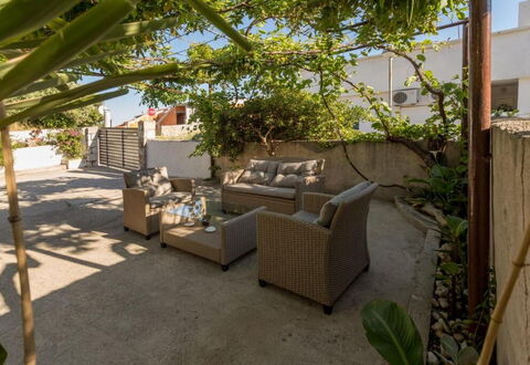 Appartamento Nomads, Ac, Wifi Hvar: Flowerpot, Furniture, Outdoor Furniture, Shade, Houseplant, Garden, Chair, Courtyard, Yard