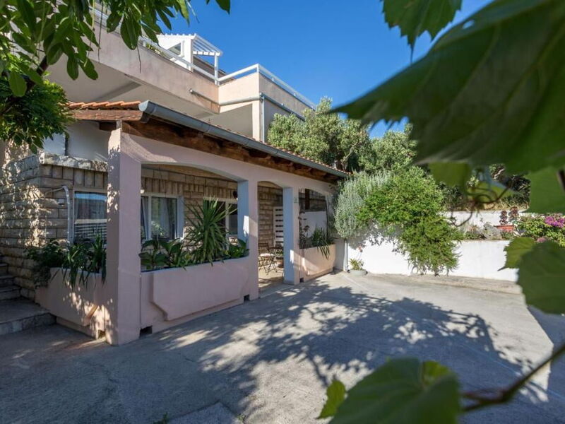 Appartamento Nomads, Ac, Wifi Hvar