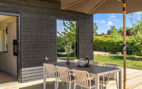 Edvia - 200M to the Fjord: Apartment, Condominium, Estate, Balcony, Villa, Hotel