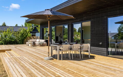 Edvia - 200M to the Fjord: Apartment, Condominium, Estate, Balcony, Villa, Hotel